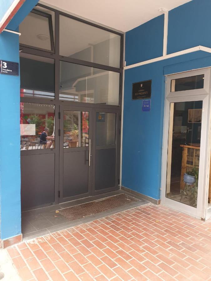 Apartman Lana ,Froudeova Ulica 3 Nasuprot Zg Velesajma Leilighet Zagreb Eksteriør bilde